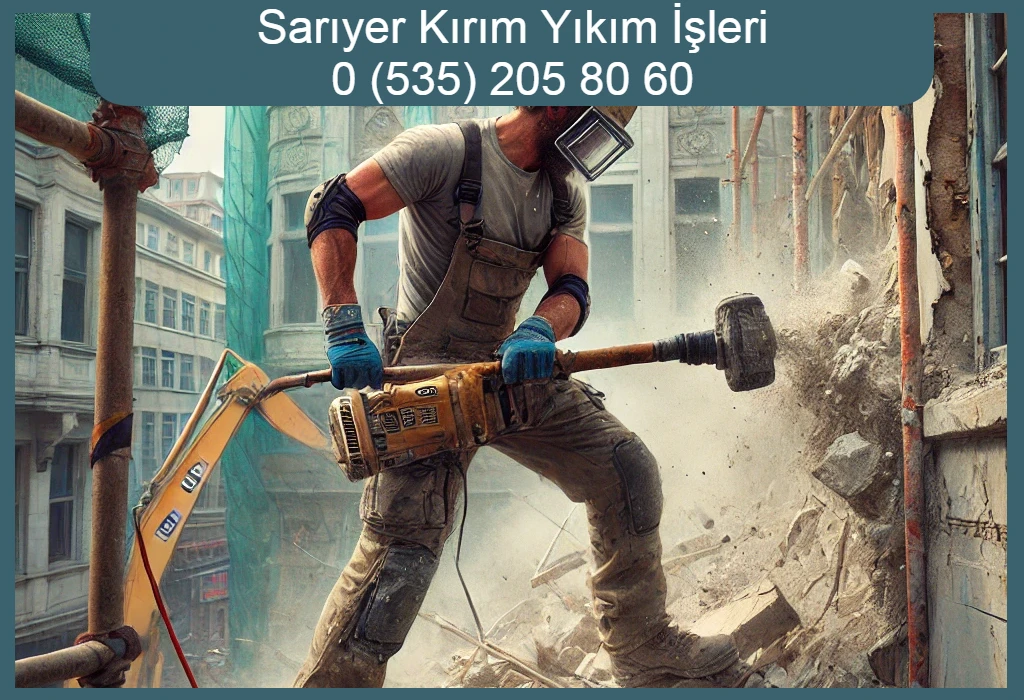 Sarıyer kırım yıkım işleri için işçi bina duvarını yıkıyor.